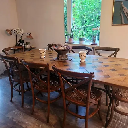 Maison De à L'ayguade Classée 3 étoiles, Climatisée,3mn à Pied Et Restos ,5mn Aéroport, 10mn Gare Hyères